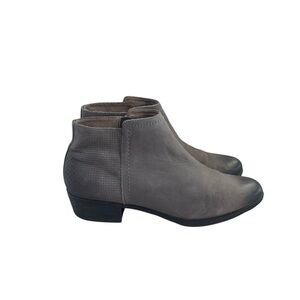 Rockport Vanna tru365 comfort solegrey leather antiqued low heel ankle boots 9